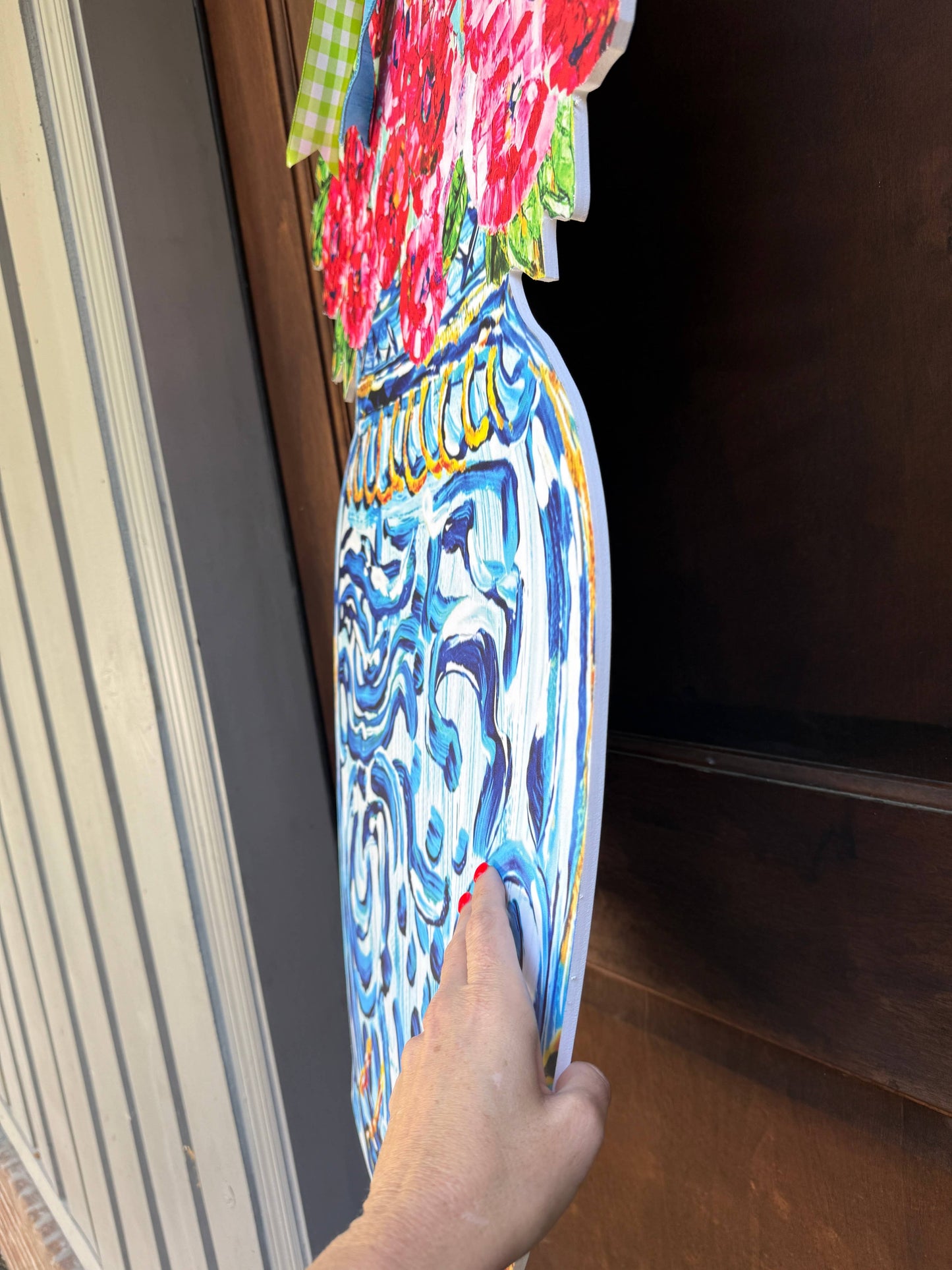 Chinoiserie Vase with Red Florals Door Hanger
