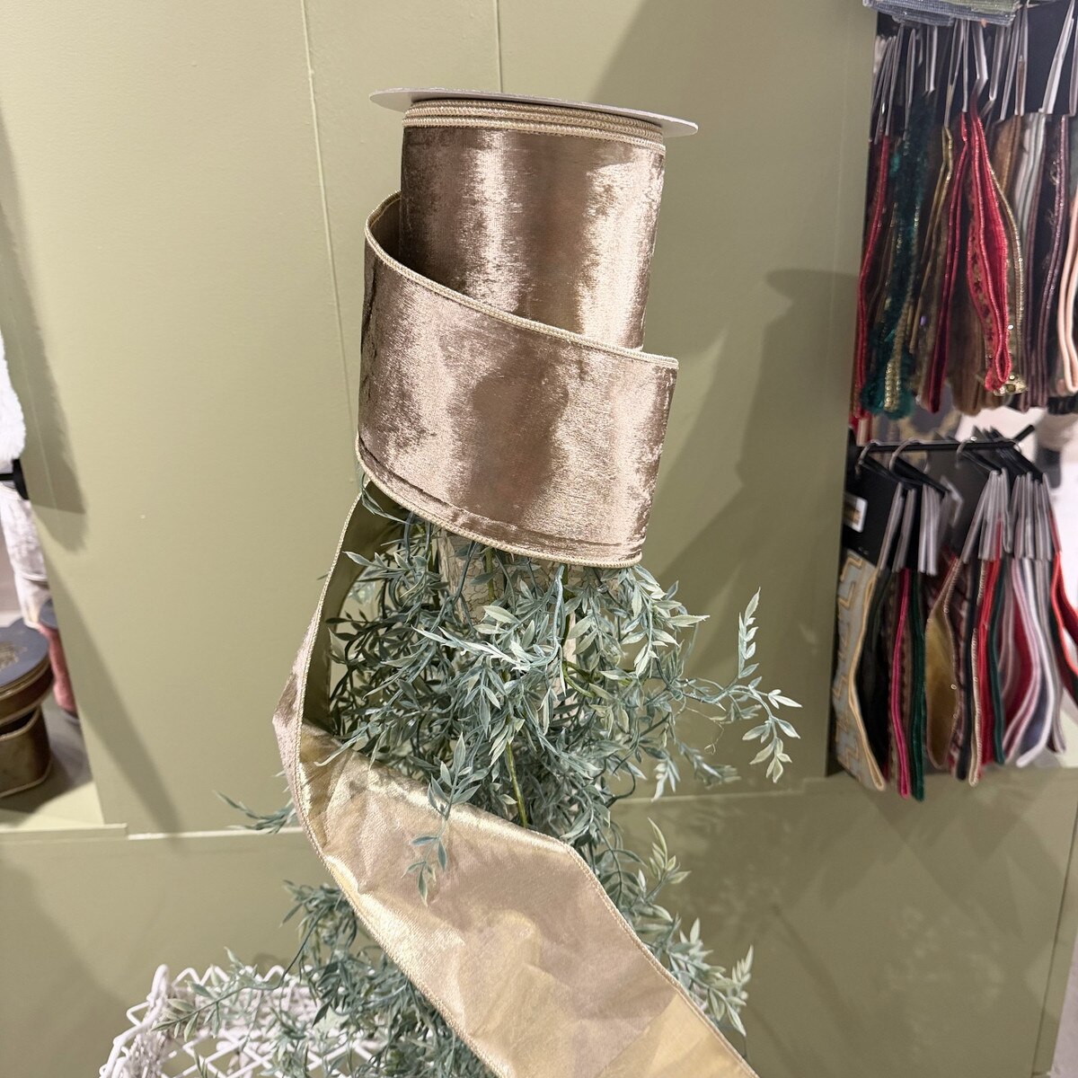 Smooth Velvet Dupion Old Gold Ribbon 4x10
