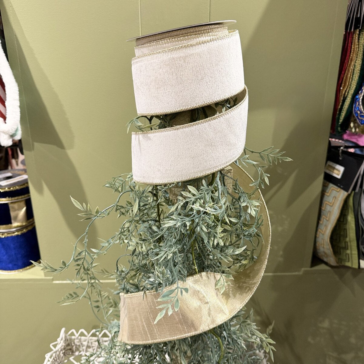 White Velvet Metallic Gold Dupion Ribbon 2.5x10