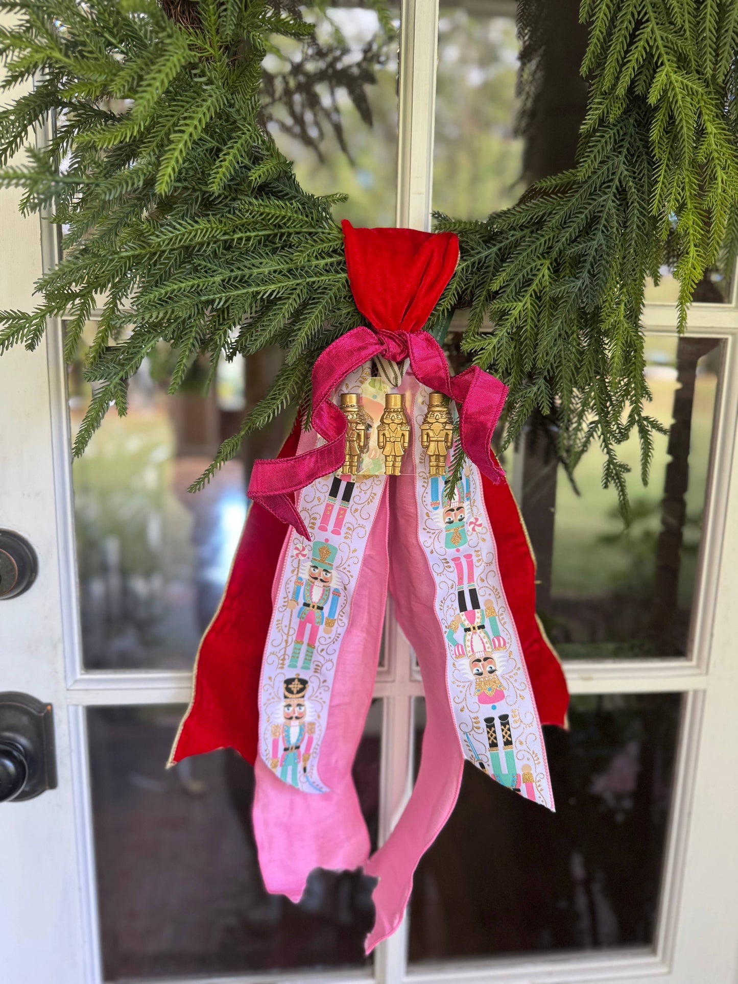 Wreath Ornament - Nutcrackers