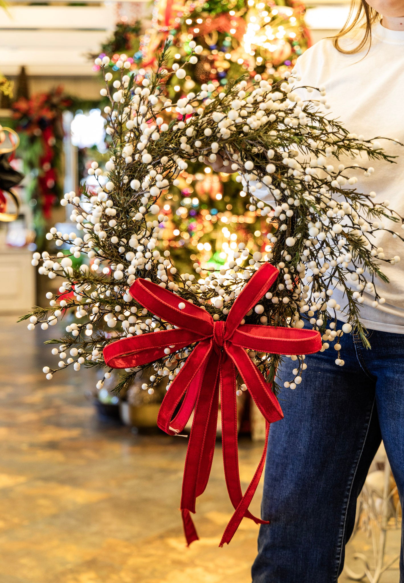 White Berry & Cedar Wreath