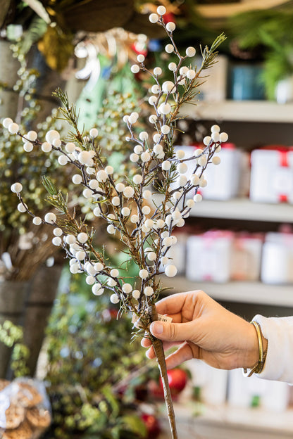 White Berry & Cedar Stem