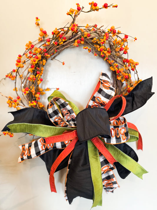 BOO! Halloween Bow