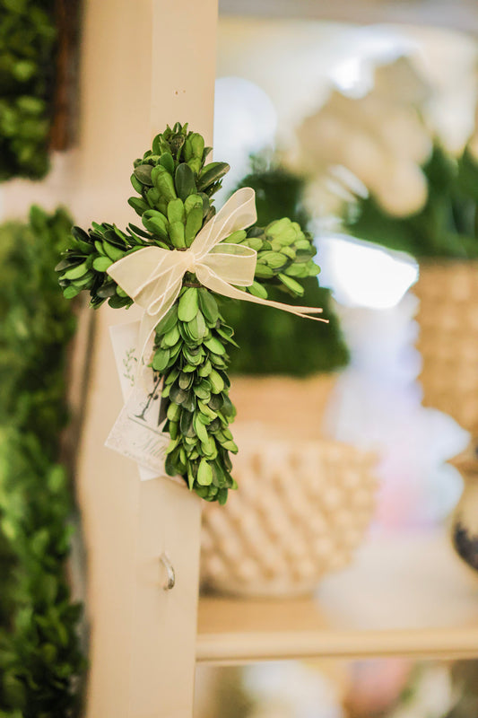 Preserved Boxwood Mini Cross
