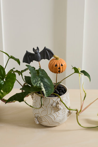 Small Spooks Plant Stick